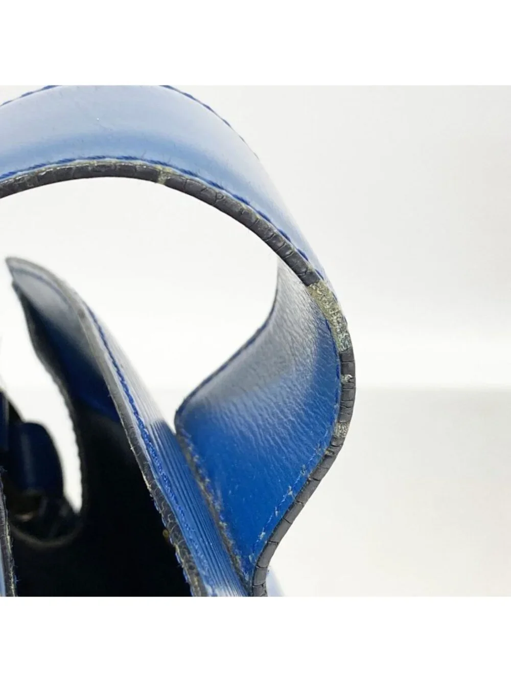 Louis Vuitton Shoulder Bag Epi Cluny Toledo Blue